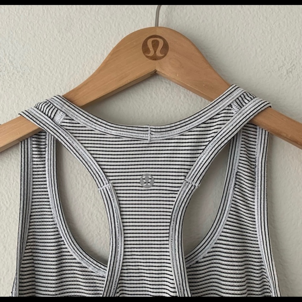 Lululemon Swiftly Tech Racerback Tank - Picture 4 of 6